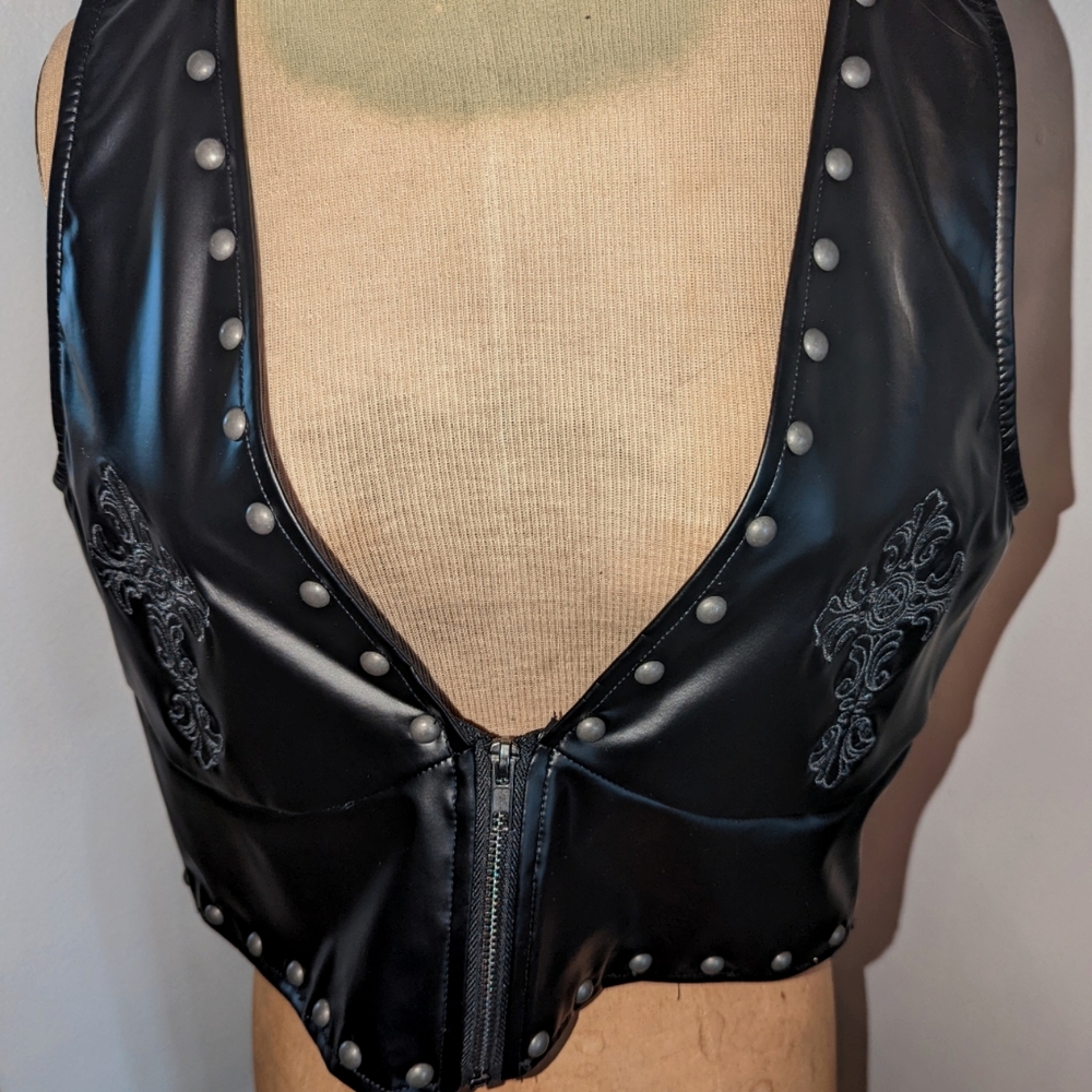 KILLSTAR ROCK & ROLL VEST